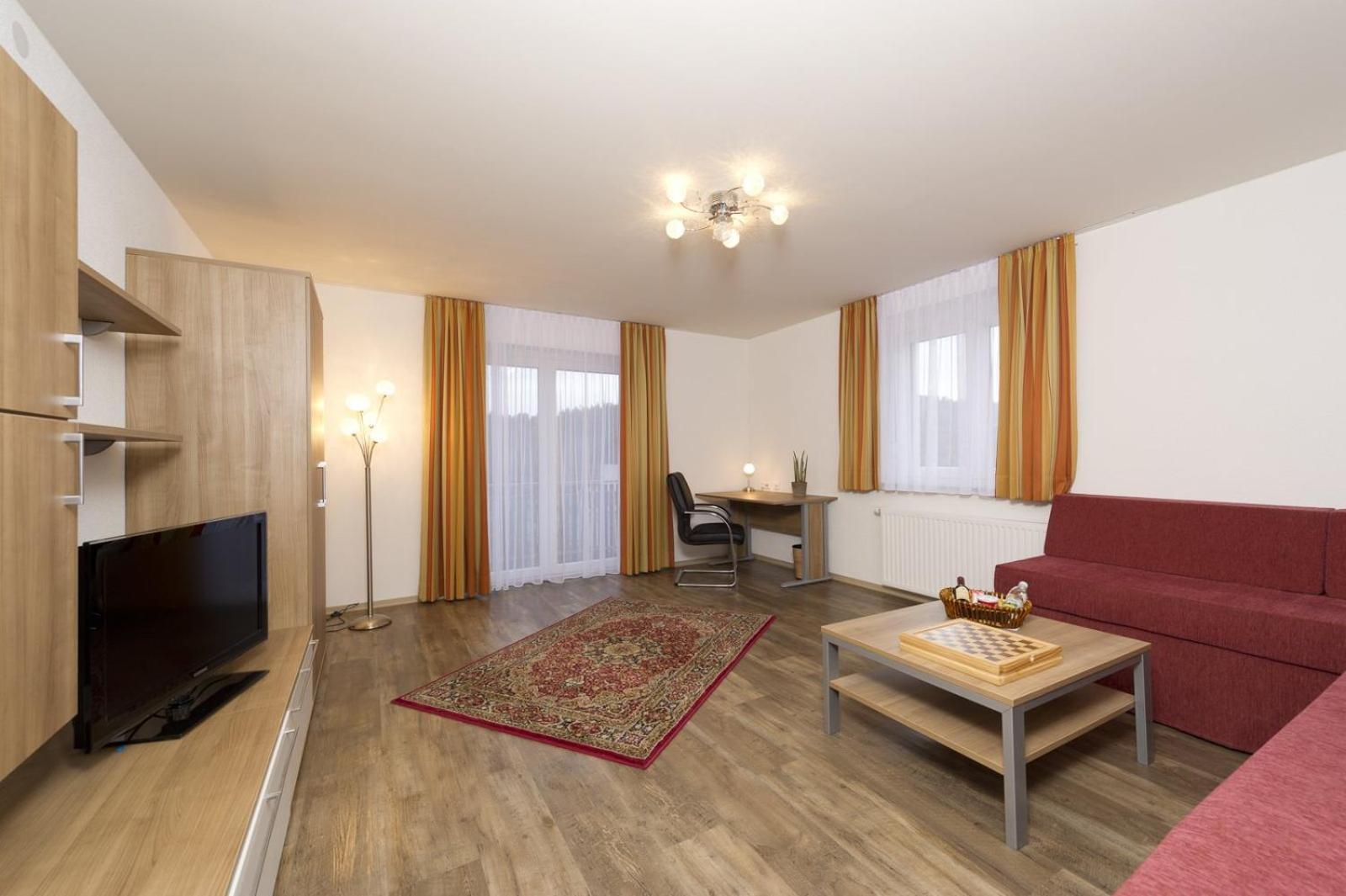 מוסבורג Pension Appartement Lanzer מראה חיצוני תמונה