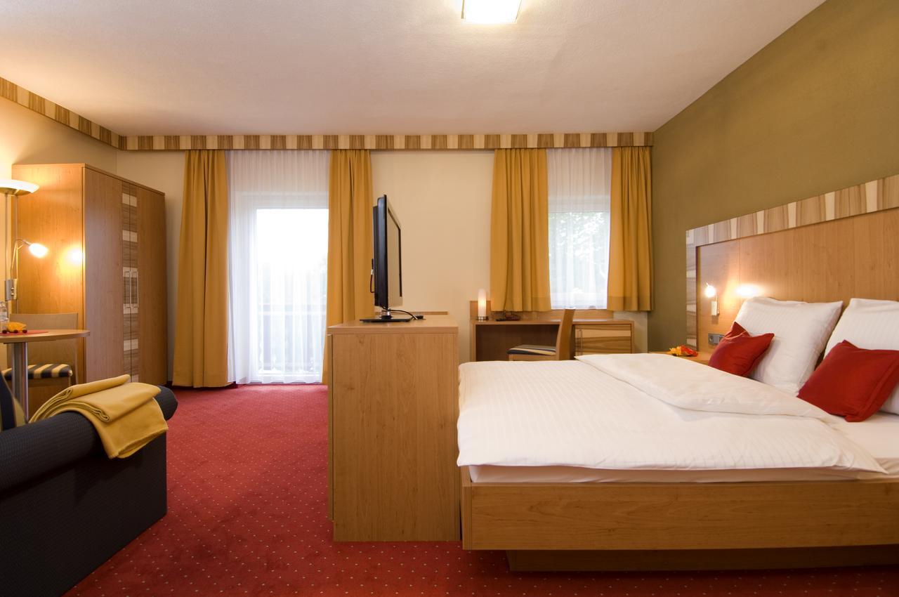 מוסבורג Pension Appartement Lanzer מראה חיצוני תמונה
